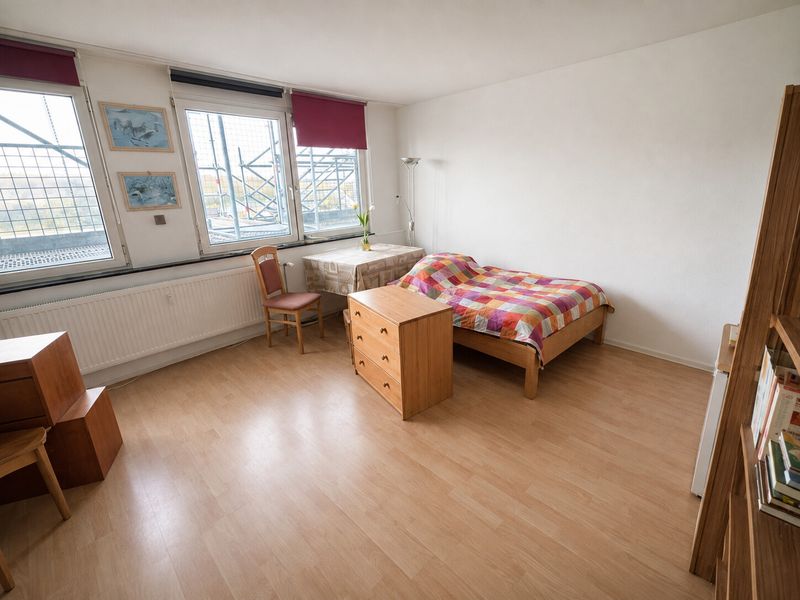 Kapitalanlage mit Rheinblick – vermietete 1-Zimmer-Wohnung in Köln-Porz